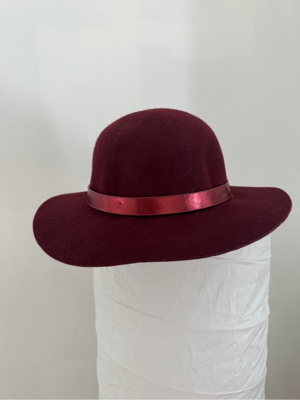 BCBGeneration Burgundy 100% Wool Wide-Brim Hat
